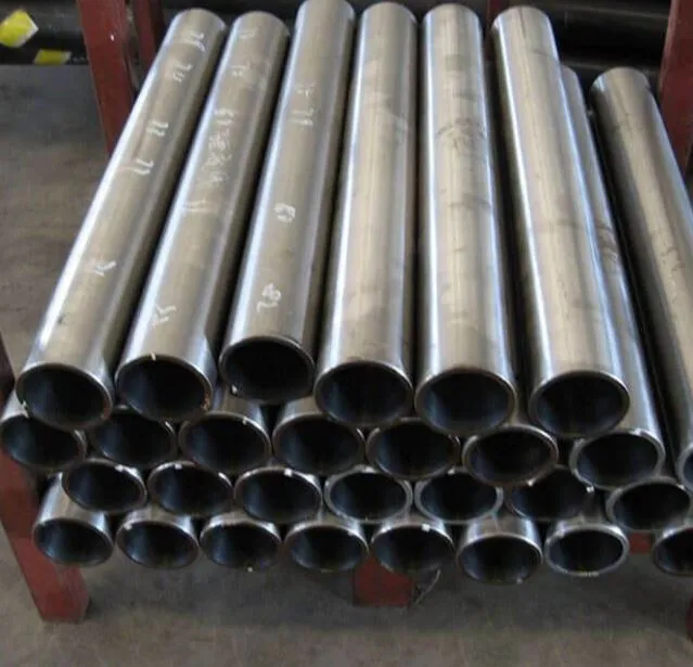 Kallt spunnet stålrör